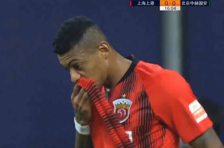  阿森纳中场核心重伤赛季报销  